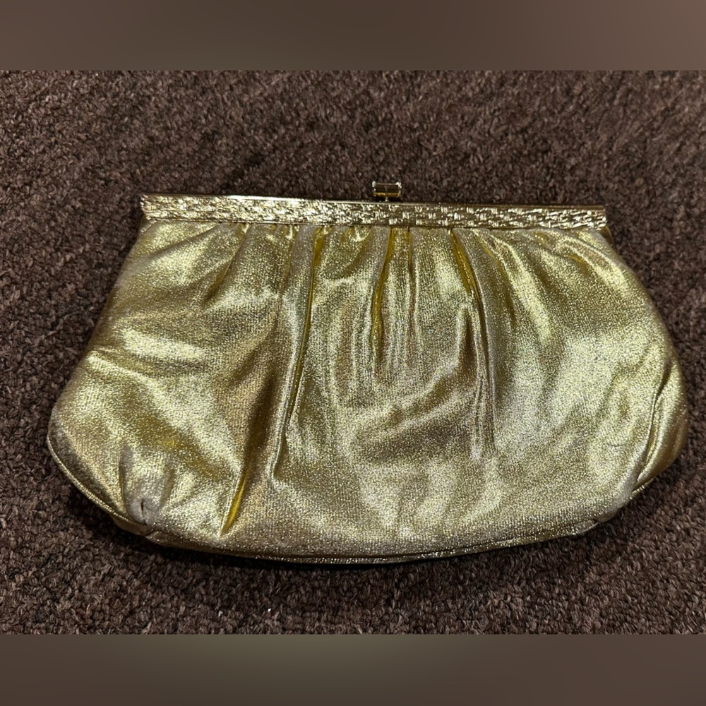 EUC Solid Gold Purse Clutch handbag change coin bag evening dinner pocketbook